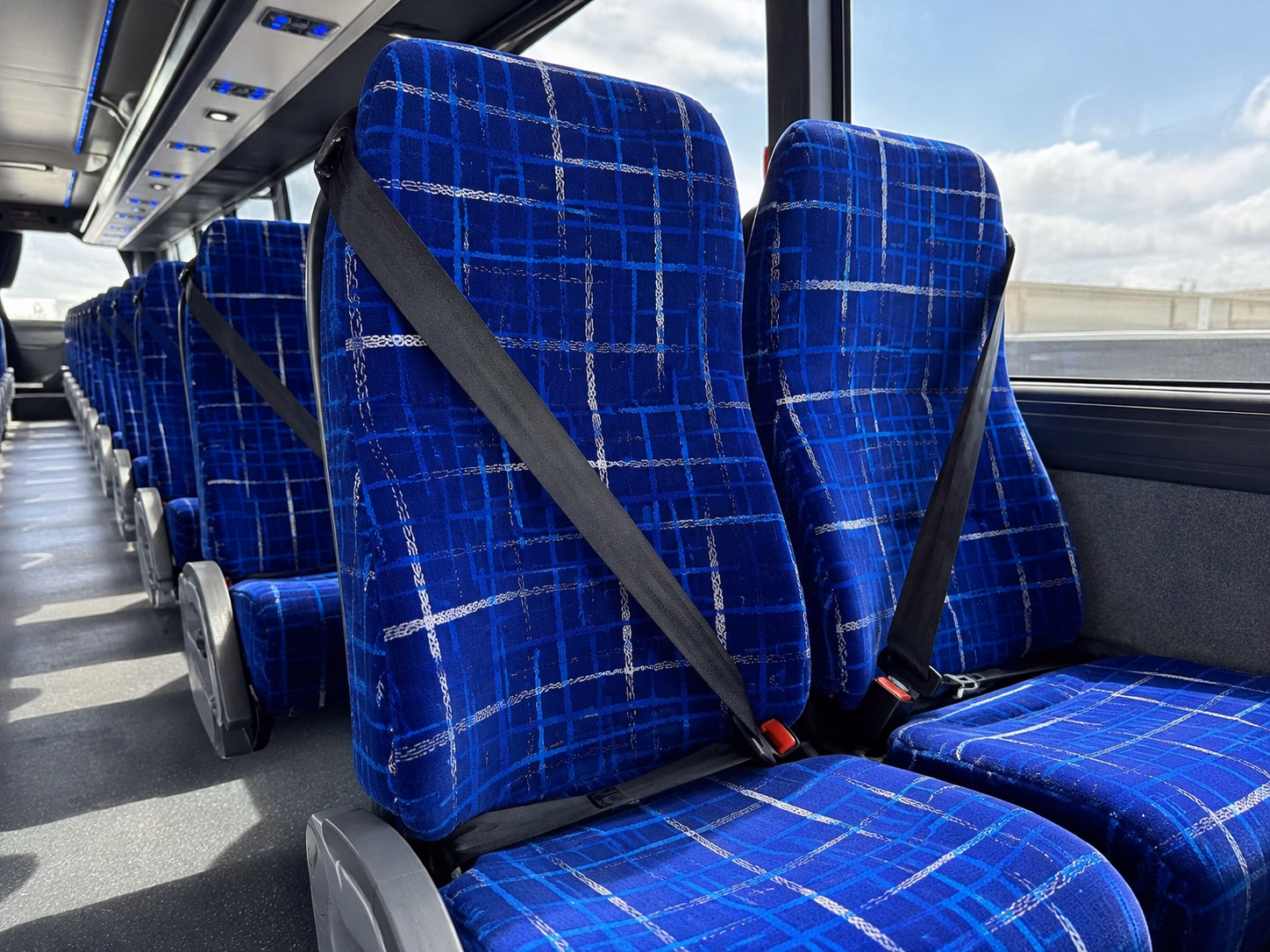 how the distance and duration of your trip affect charter bus rates